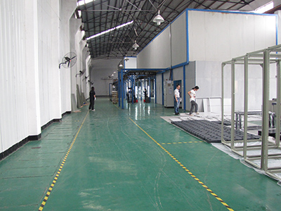 長(zhǎng)?，F(xiàn)代廠房一角